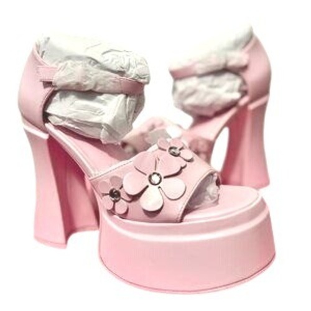 RARE DISCONTINUED Y2K Sugar Thrillz Power Play Peep Toe Girly Heels in Baby Pink